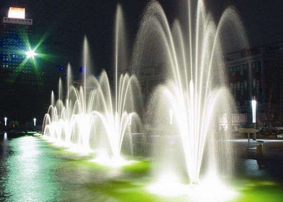 Kuningan Chrome DN25 15m3 / h Blossom Dancing Fountain Nozel