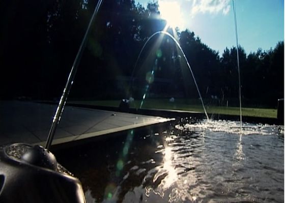 Laminar Berwarna-warni 1m Water Dancing Jumping Fountain Jets